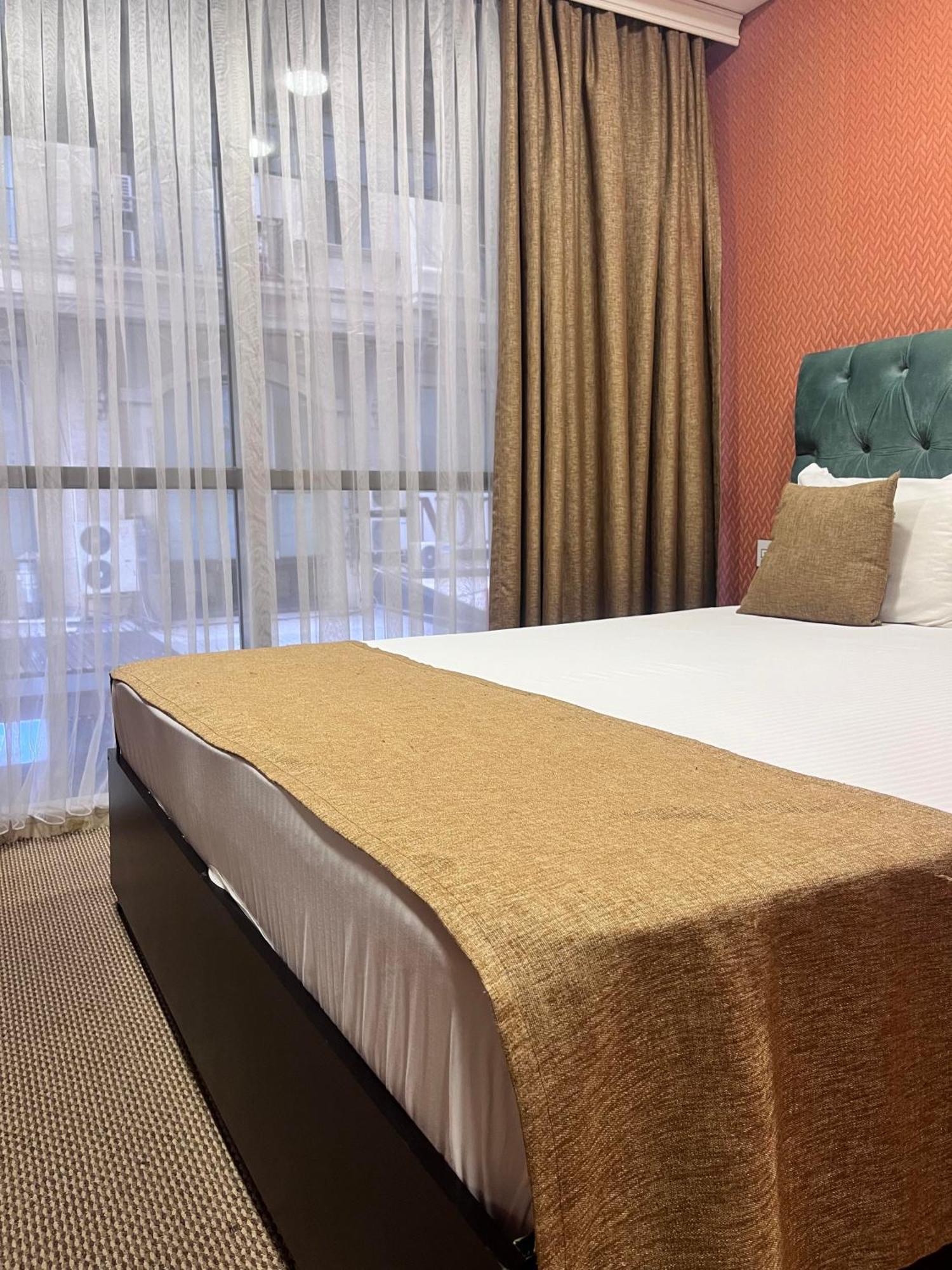 Address Hotel Баку Экстерьер фото